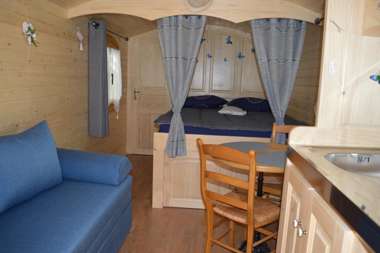 Le Clocher De Neyran Hotel Saint-Gervais-sur-Mare ภายนอก รูปภาพ
